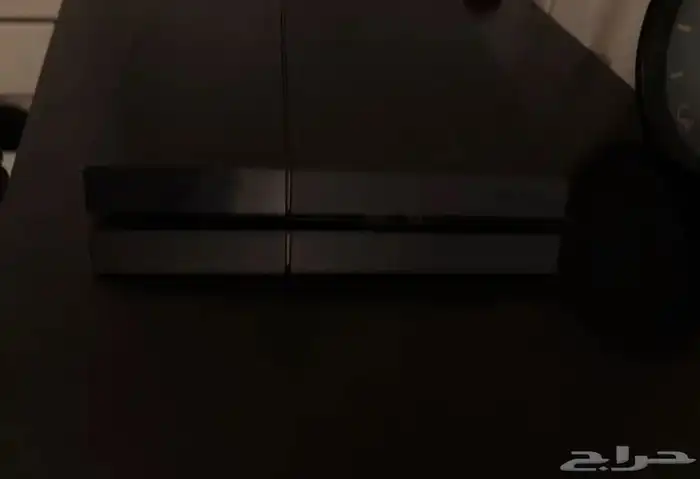 بلاستيشن فور مع ثلاث يدات هديه 0