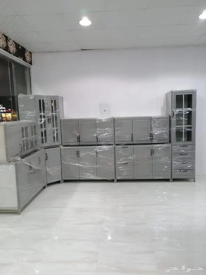 مطابخ جديده جاهزه تتوفر جميع الألوان ب2500 شامل التوصيل والت 6