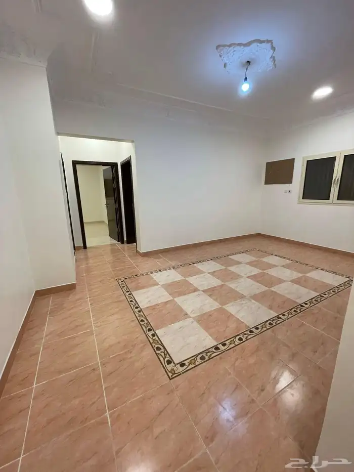 شقتين للايجار عوائل وشقه منها للعزاب 9