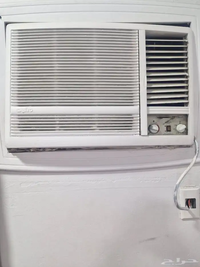 مكيفات طن ونص للبيع المستعجل الاثنين شغالين اللي عليهم غطى 1