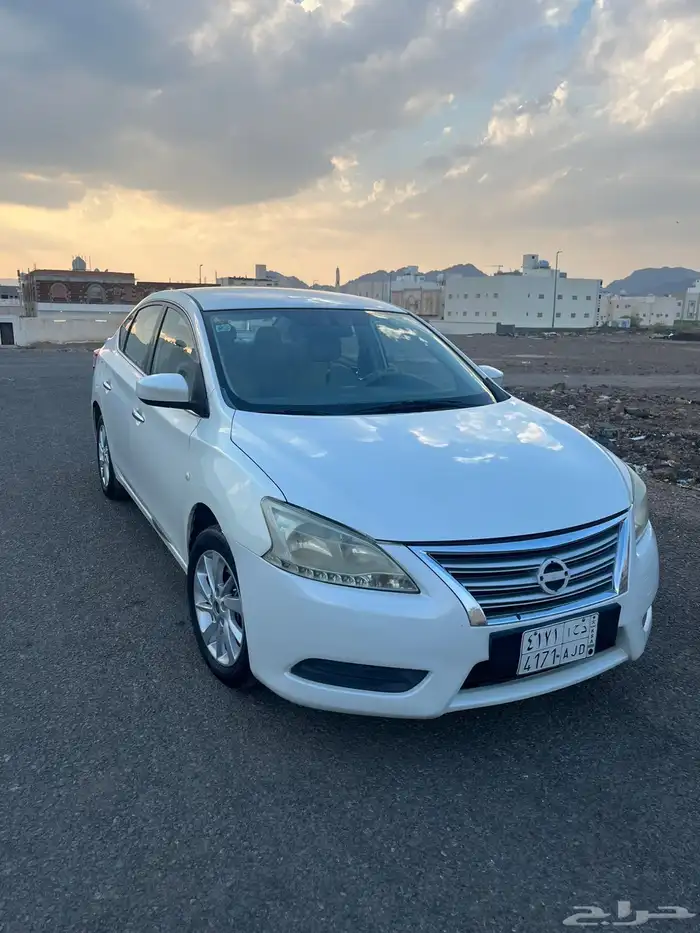 نيسان سينترا 1