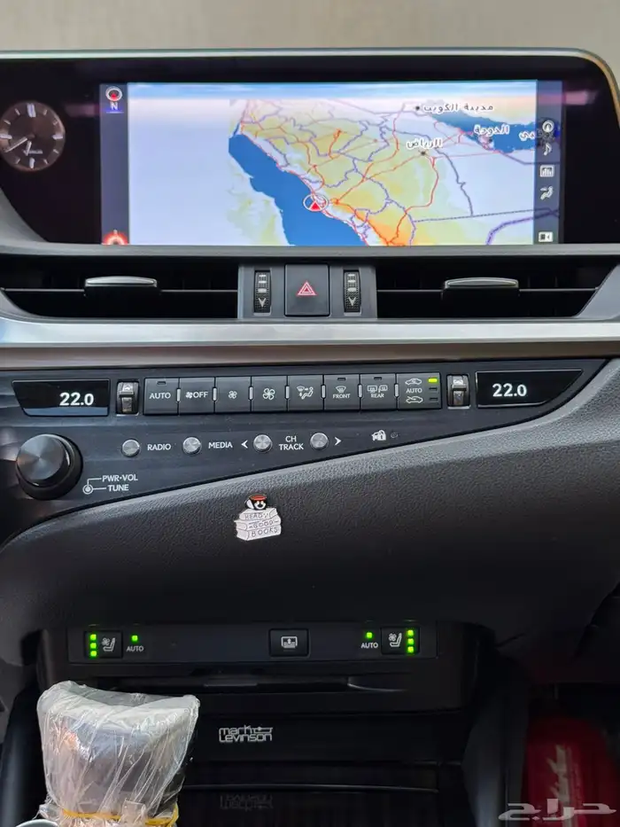 لكزس ES 2019 ثاني مالك DD ممشى قليل مضمون 37