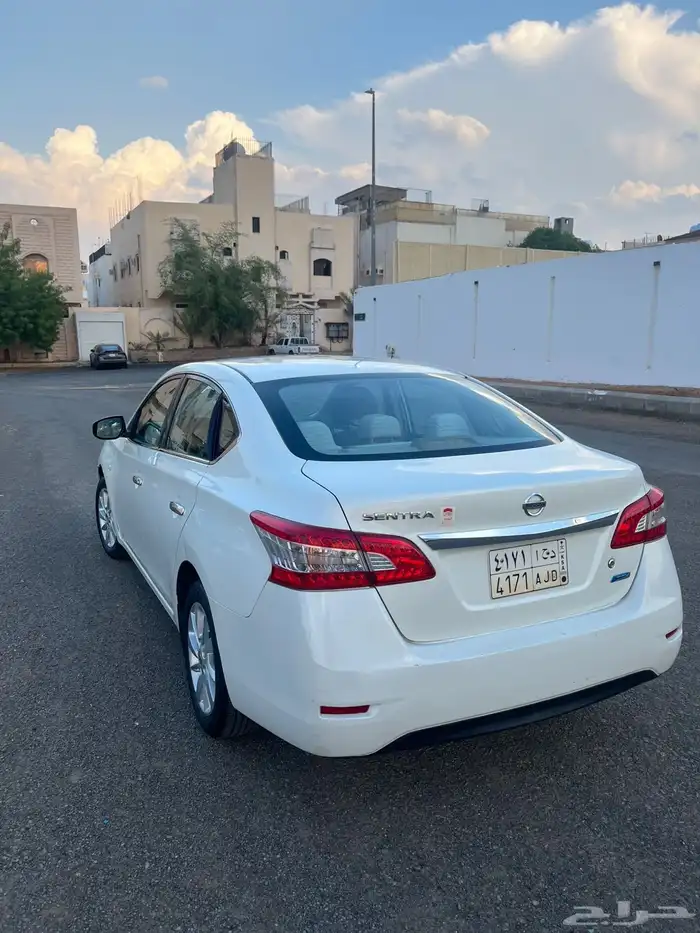 نيسان سينترا 5