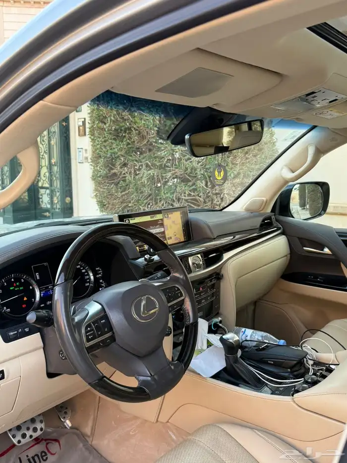 جيب لكزس 21 مالك ثاني 8