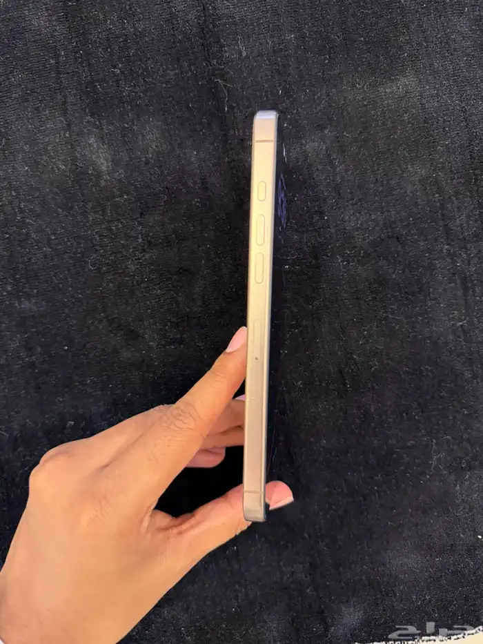 للبيع ايفون 16 برو ماكس 256 1