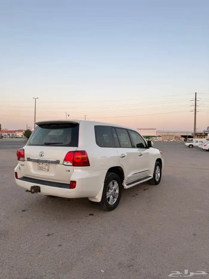 لاندكروزر 2013 2