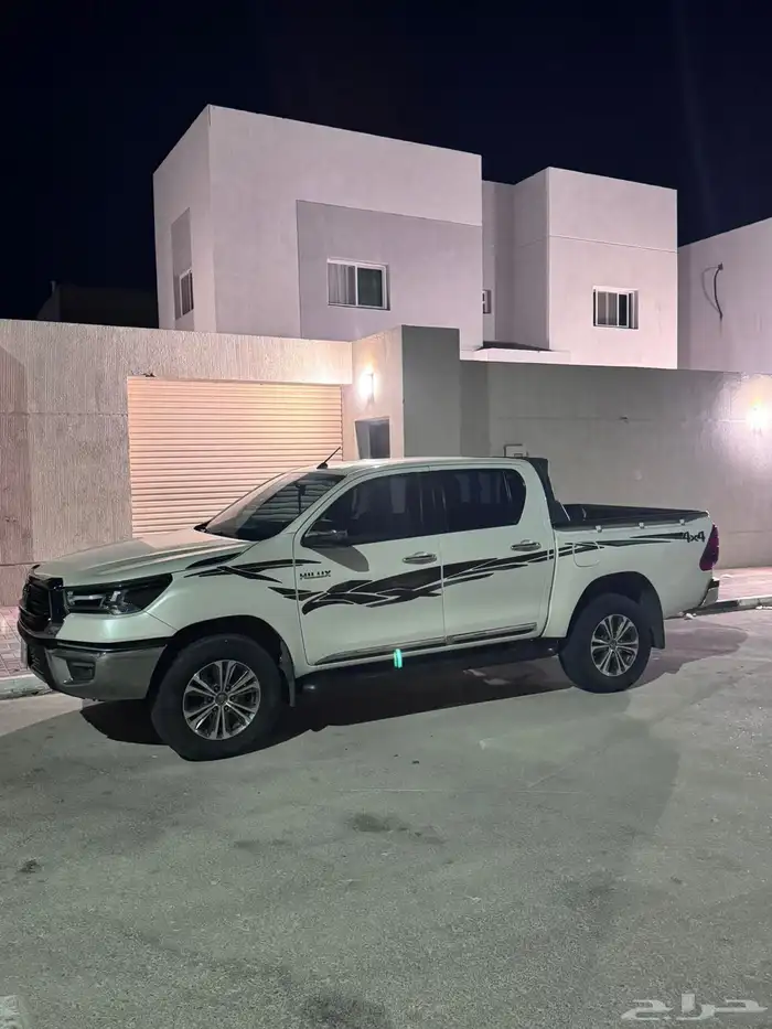 هايلوكس 2022 0