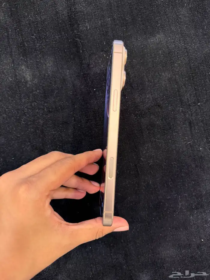 للبيع ايفون 16 برو ماكس 256 3