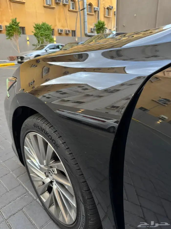 لكزس ES 2019 ثاني مالك DD ممشى قليل مضمون 6