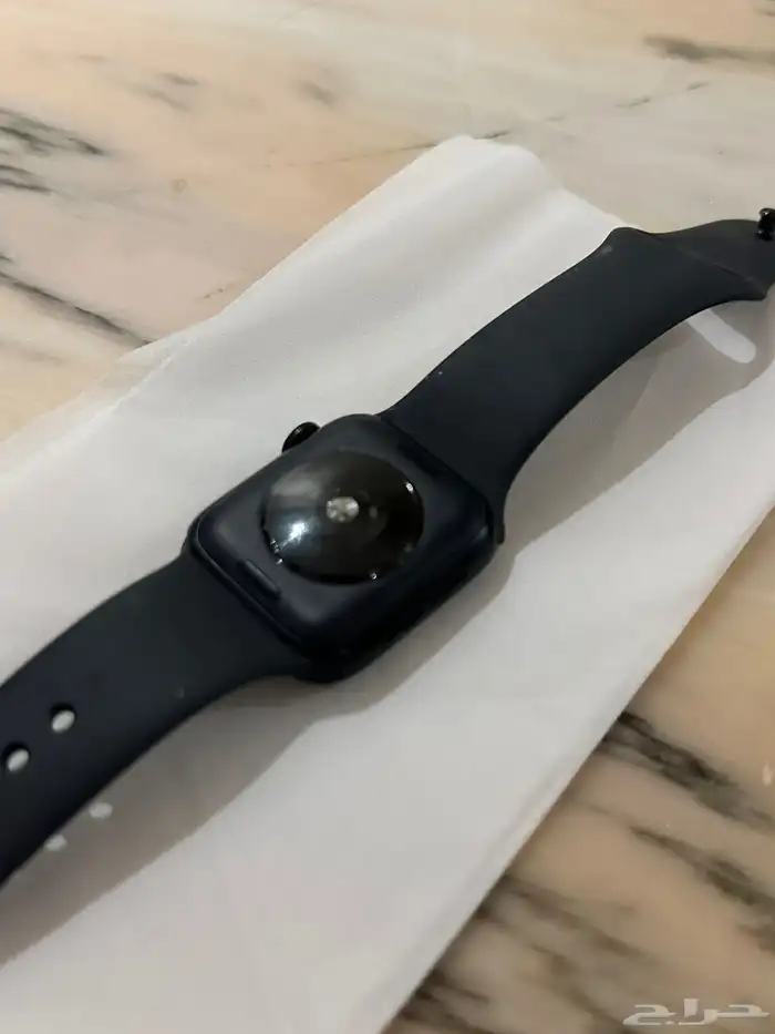 ساعة ابل واتش 1