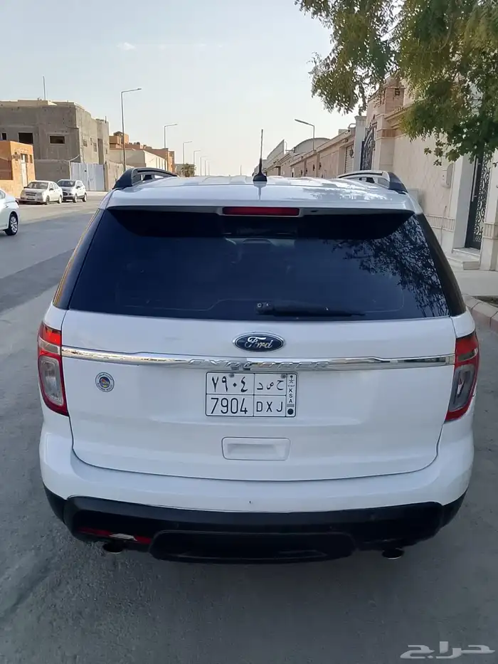 Coجيب فورد اكسبور 2015 سوم14500 مالك واحد محركات ممتازه 9