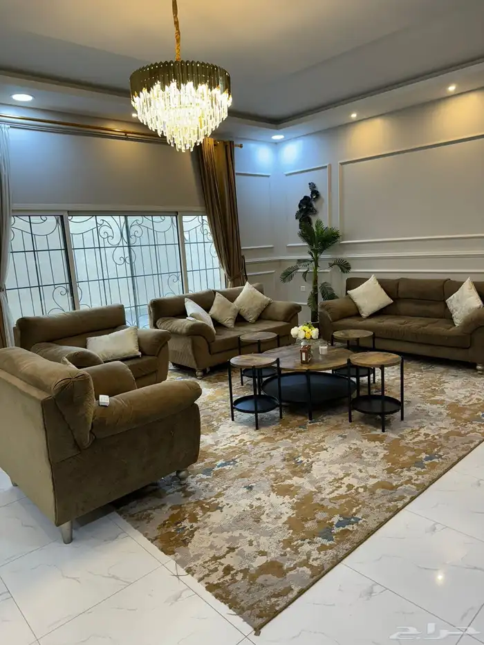 فيلا وشقتين للبيع - الدمام حي الشعلة 600 متر 0