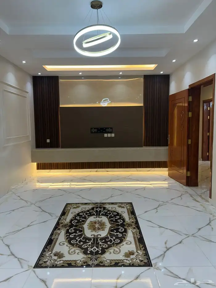 شقة للإيجار ( 4 غرف - 3 دورات مياه - مدخلين ) 11