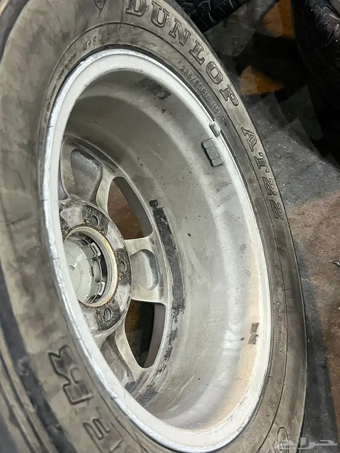 جنوط جيب لاند كروزر 2015 اصلي وكاله  مع كفرات دنلوب 285.60.1 12