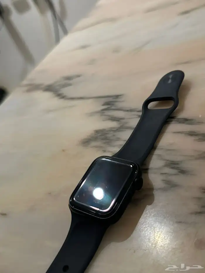 ساعة ابل واتش 0