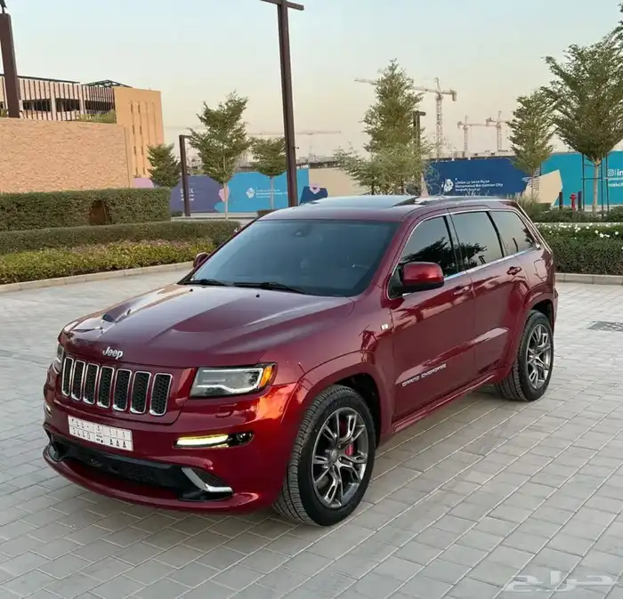 جراند شيروكي SRT 2012 البيع لأعلى سعر 0