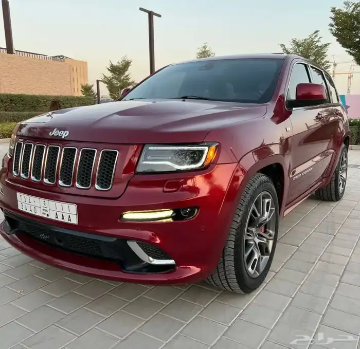 جراند شيروكي SRT 2012 البيع لأعلى سعر 13