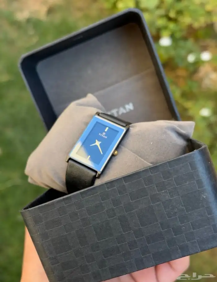 ساعة تايتان مستطيلة جد يد ة إصدار مقطوع Titan 6