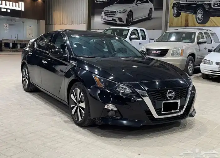 نيسان التيما 2022 نص فل SV 1