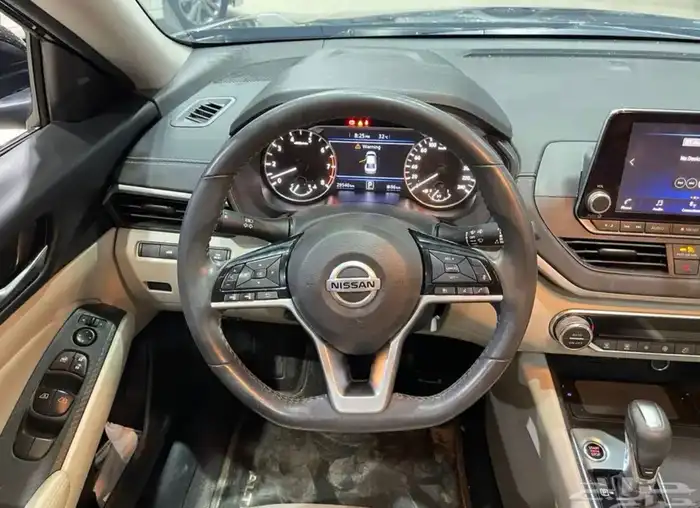 نيسان التيما 2022 نص فل SV 14