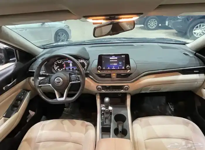 نيسان التيما 2022 نص فل SV 12