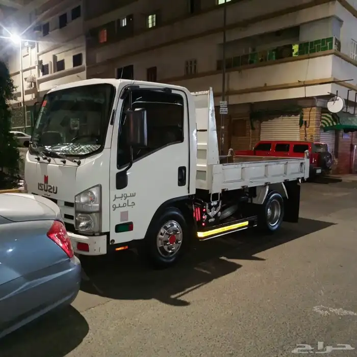 قلاب للإيجار اليومي او الشهري مع السايق 0