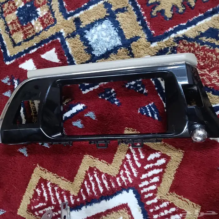 مسجل كورلا يركب من موديل 2015الي2016 2