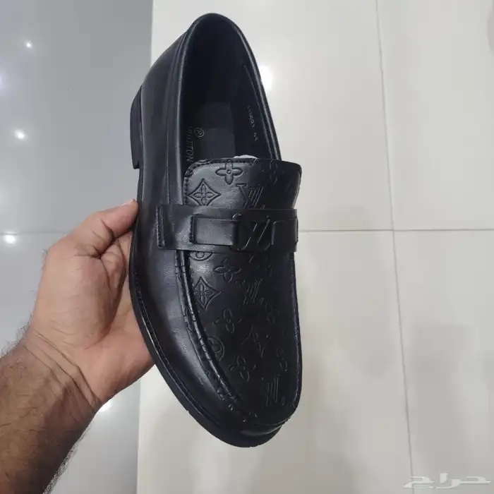 شنط ماستر درجه أولى 100  وشوزات فتنامي وإيطالي 84