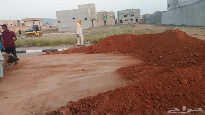 توريد جميع أنواع المواد الردميات عدسية و سنبيص و رمل 1