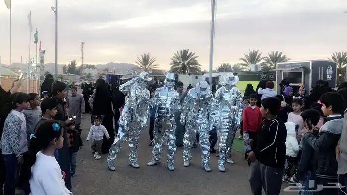 مهرجين و عروض ترفهية متنوعة 10