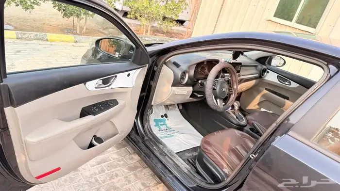 كيا سيراتو 2019 نظيفة جدا تم تنزيل السعر 14