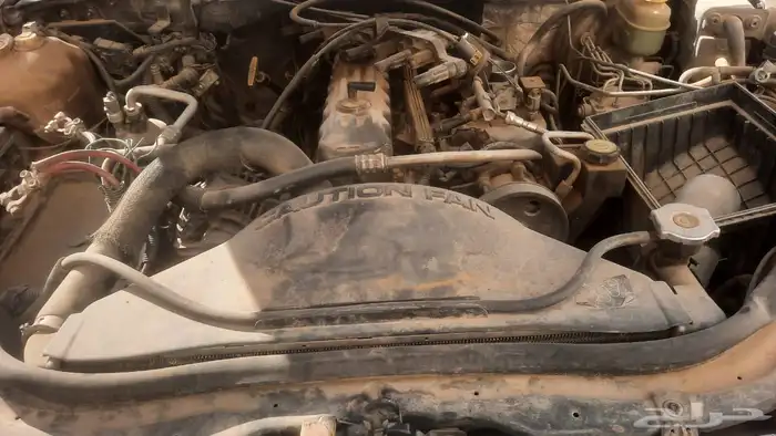 جيب شروكي مديل 2000 5