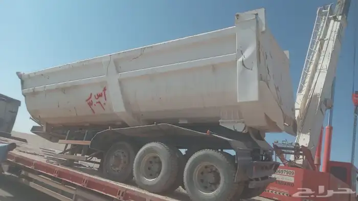 للبيع عدد 2 صناديق المجدوعي موديل 2023 قاعده ثلاث محاور 2