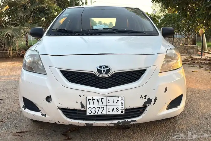 للبيع تويوتا يارس ابيض2007 قير عادي مكيف 0