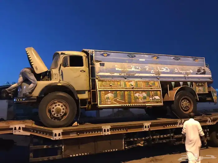 للبيع وايت عايدي مريسدس بوز اساس الموديل 86 (نقل خاص) 3