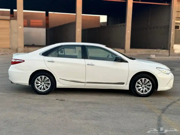 تويوتا كامري 2017 للبيع ( الجبيل) 3