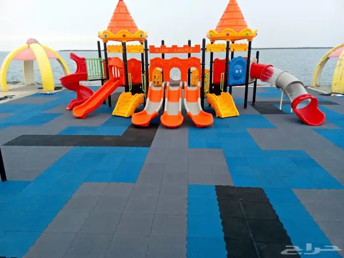 أرضيات ربل مطاطية عالية التحمل مناسبة للصالات الرياضية 14