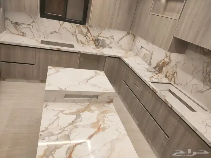 خزائن ومطابخ وغرف نوم خشب 24