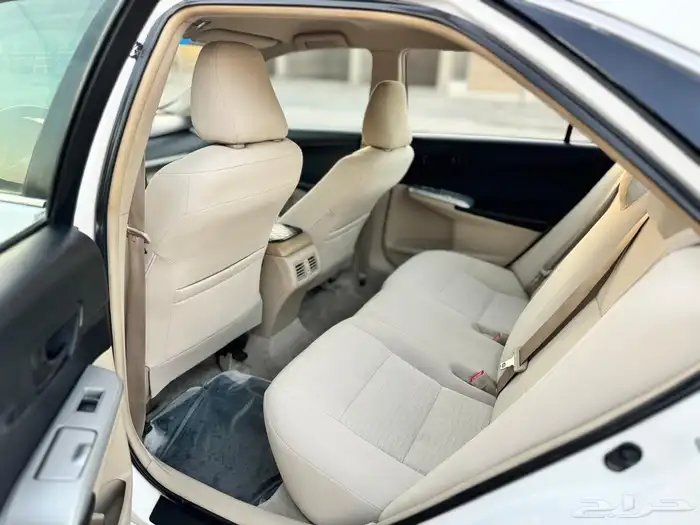 تويوتا كامري 2017 للبيع ( الجبيل) 11