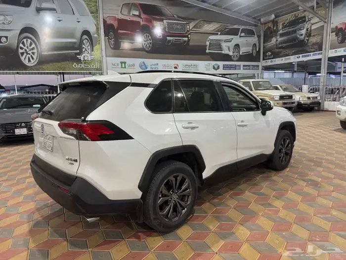 راف 2024 بنزين فل كامل سعودي مكينه 2.0 بحالة الوكالة 3