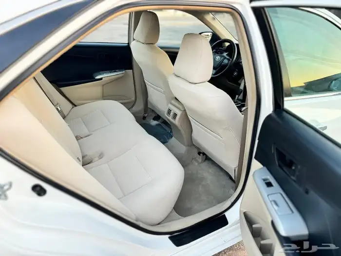 تويوتا كامري 2017 للبيع ( الجبيل) 12