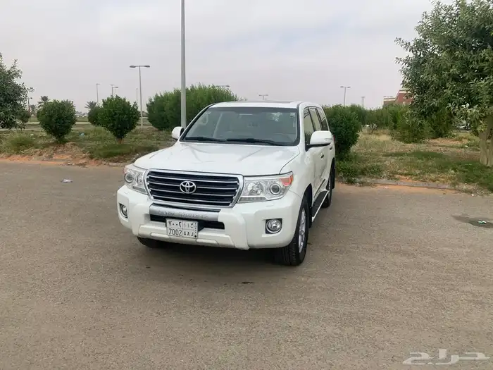 لاندكروزر فل كامل GXR 2013 14