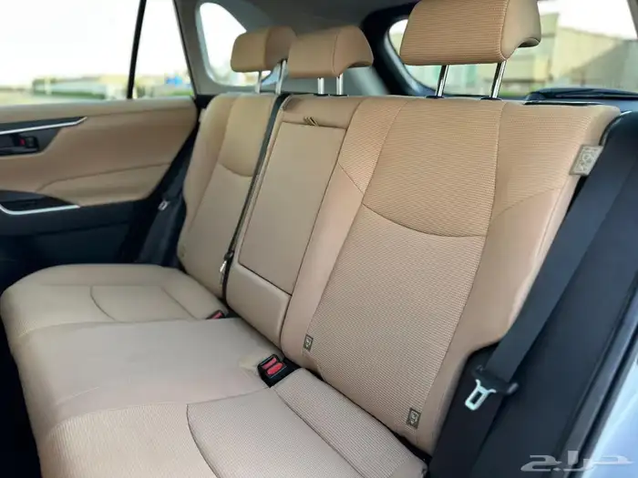 تويوتا راف فور 2023 ستاندر هايبرد دبل 17