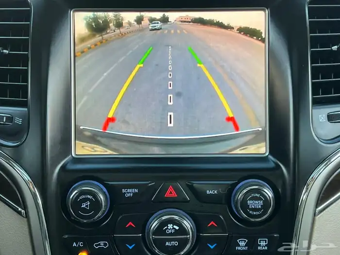 جراند شيروكي ليمتد 2015 (( بحالة ممتازة )) 35