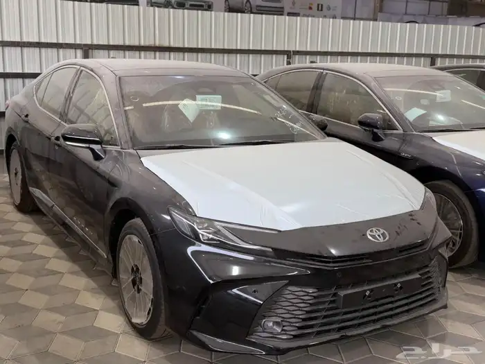 كامري 2025 جراندي سعودي بنزين الون اسود 1