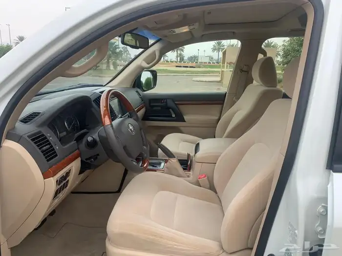 لاندكروزر فل كامل GXR 2013 6