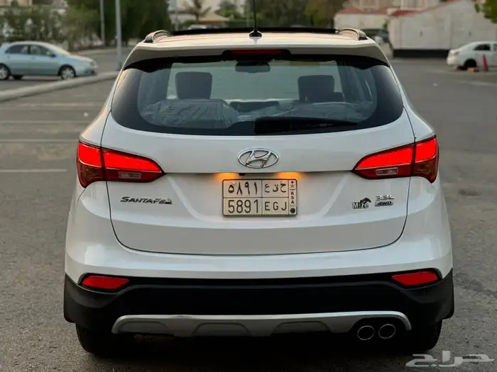 هونداي سنتافي 2015 فل كامل نظيف للبيع 10