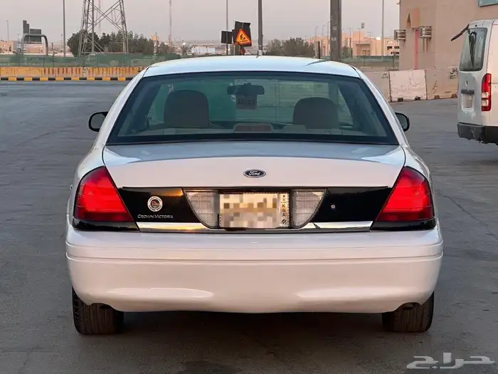 كراون فكتوريا 2008 للبيع سعودي 10