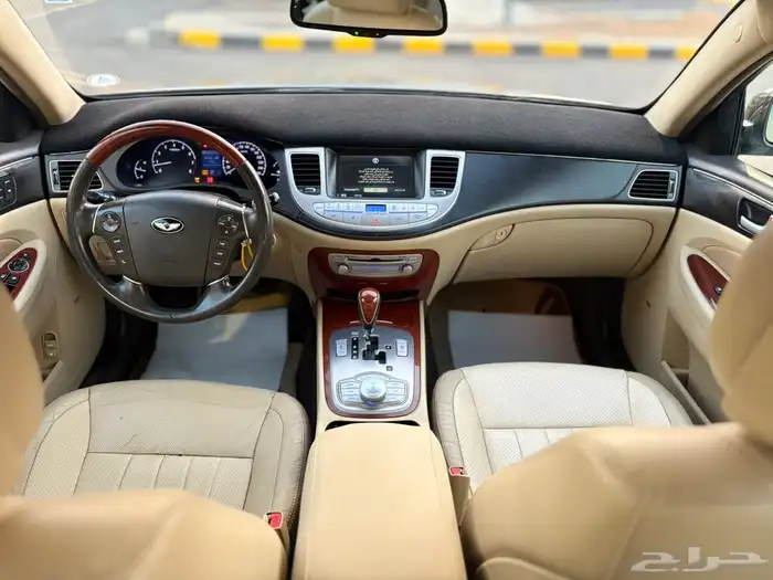 للبيع جنسس 2014 نظيف جدا فل كامل 34