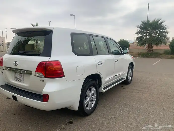 لاندكروزر فل كامل GXR 2013 20